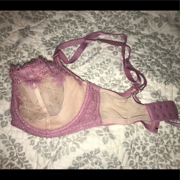 VICTORIA’S SECRET Nude Bralette with Pink Lace - Picture 3 of 4
